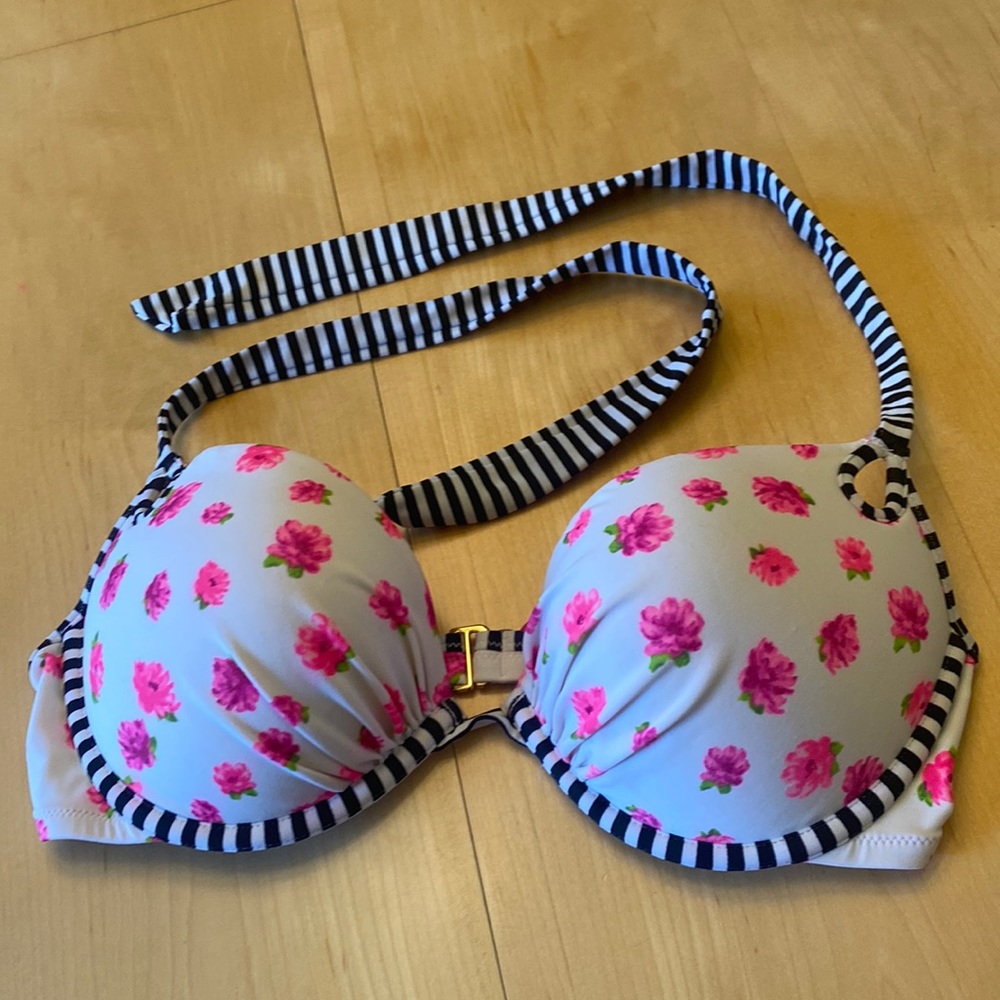 Victoria’s Secret Bathing Suit Top!